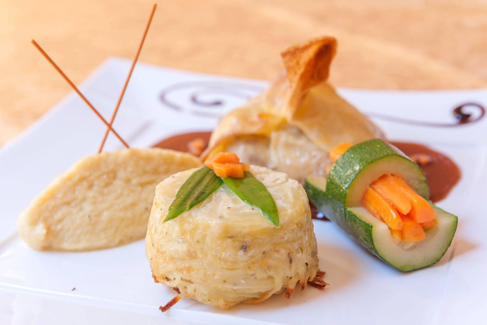 Hotel Restaurant Le Saint Clement المظهر الخارجي الصورة