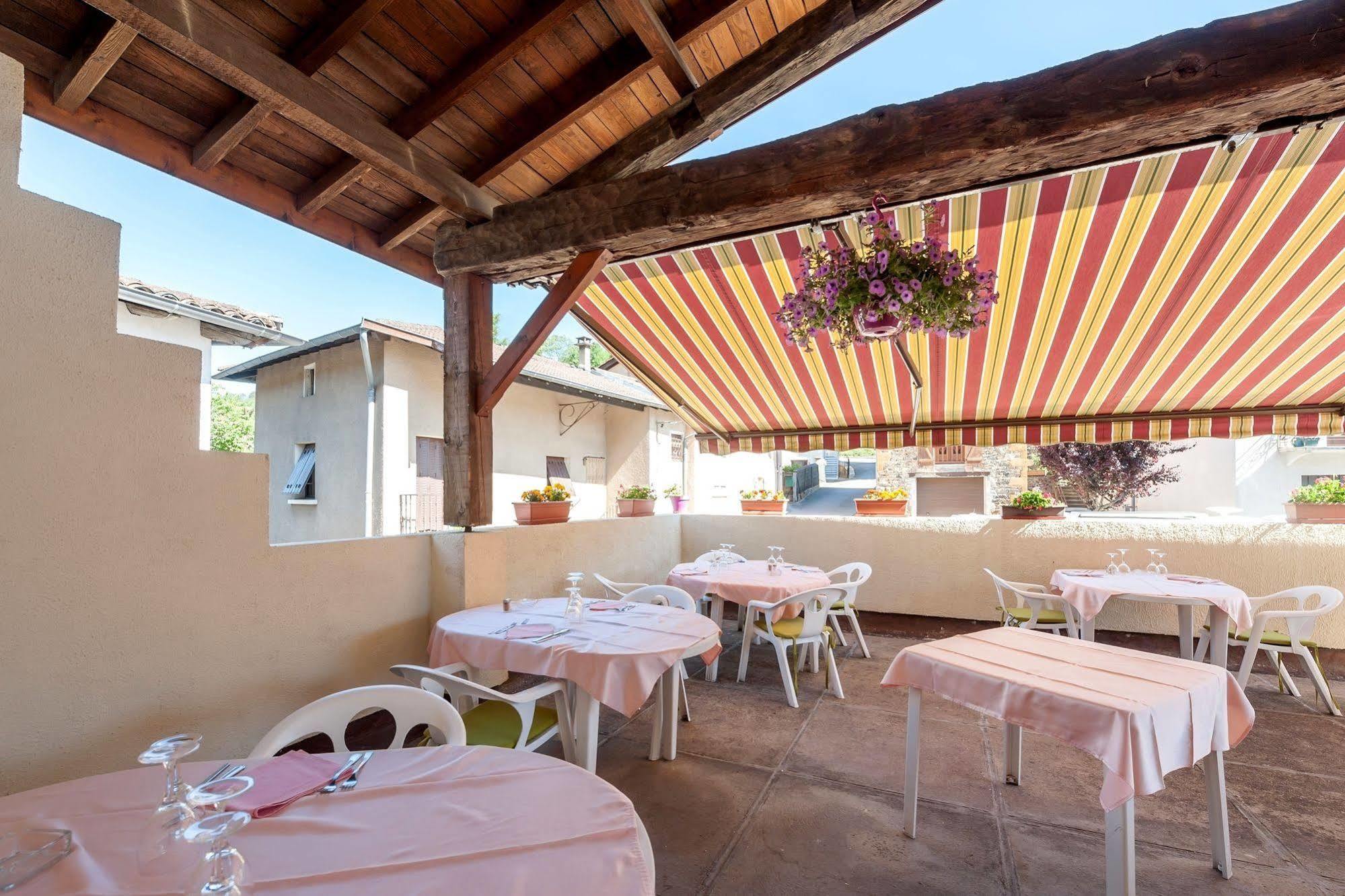 Hotel Restaurant Le Saint Clement المظهر الخارجي الصورة